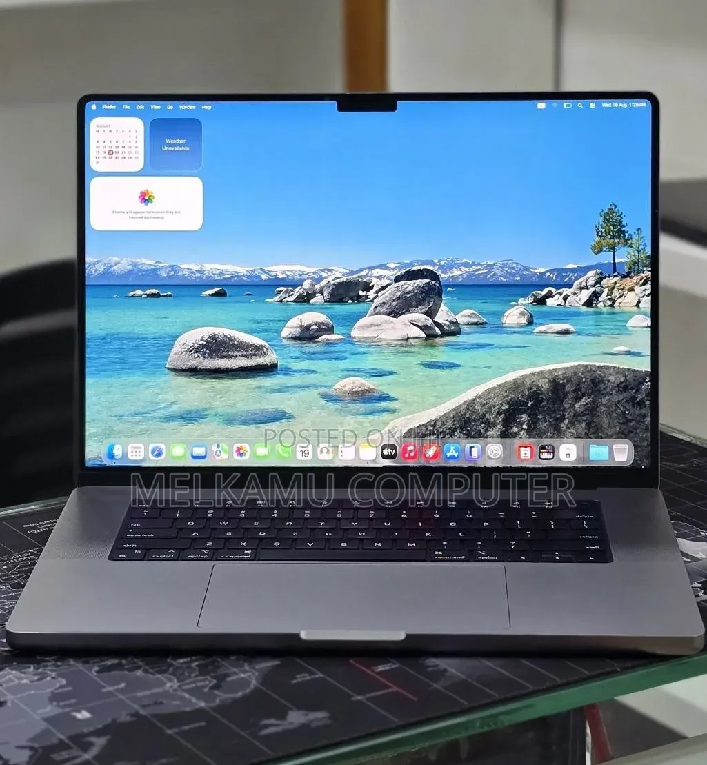 New Laptop Apple MacBook Pro 2023 M2 16GB Apple M2 SSD 512GB