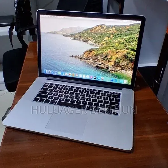 New Laptop Apple MacBook Pro 2014 16GB Intel Core i7 SSD 256GB