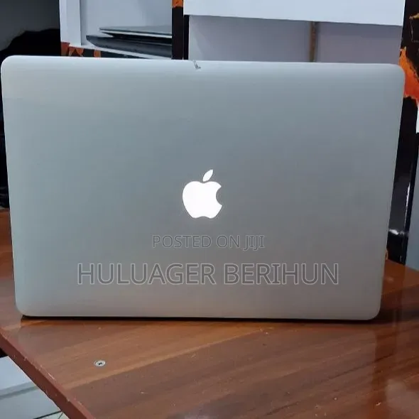 New Laptop Apple MacBook Pro 2014 16GB Intel Core i7 SSD 256GB