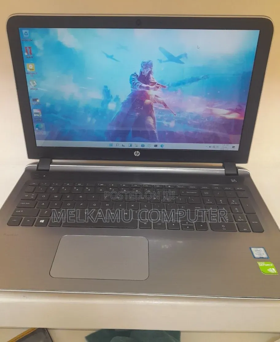 New Laptop HP Pavilion 15 8GB Intel Core i5 HDD 1T