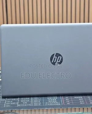 New Laptop HP Pavilion 15 8GB Intel Core i5 SSD 1T