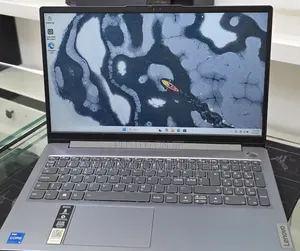 New Laptop Lenovo Ideapad 3 8GB Intel Core i5 SSD 512GB