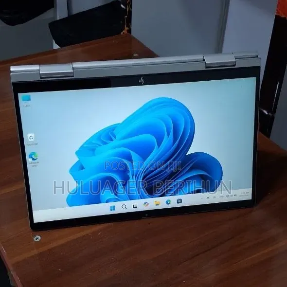 New Laptop HP Envy x360 8GB Intel Core i5 SSD 512GB