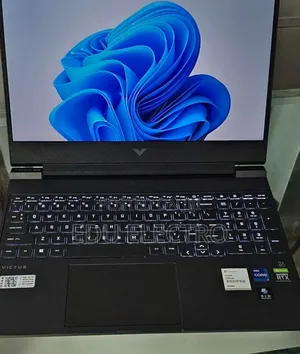 New Laptop HP Victus 15 16GB Intel Core i7 SSD 512GB