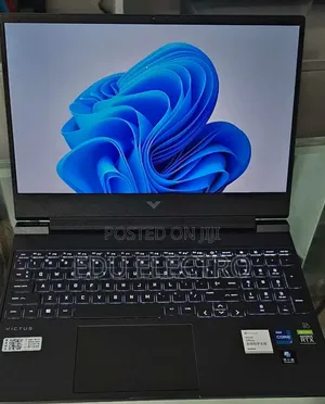 New Laptop HP Victus 15 16GB Intel Core i7 SSD 512GB