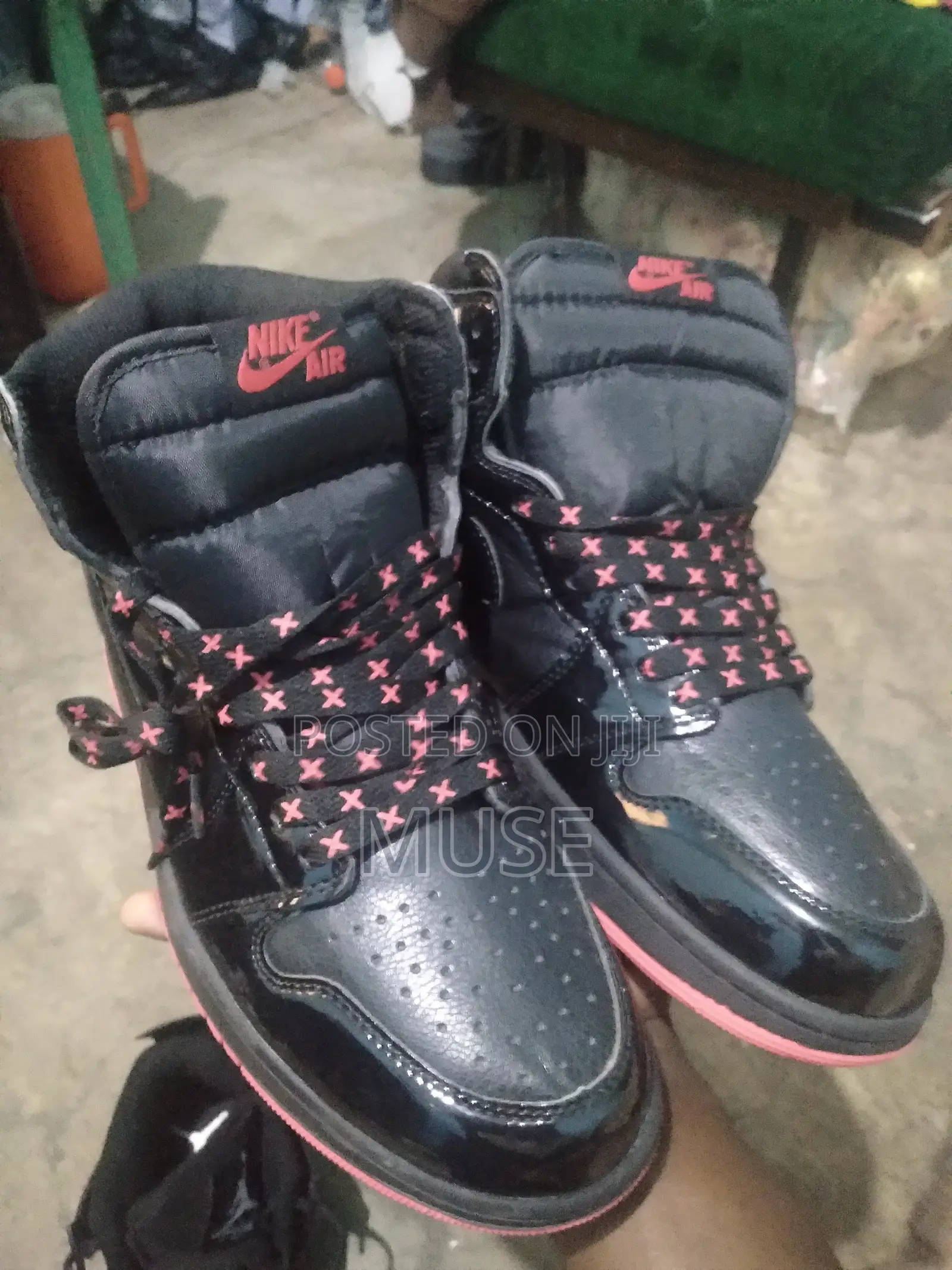 Jordan 1 Boots