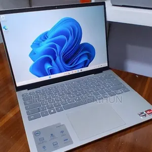 New Laptop Dell Inspiron 14 5435 16GB Intel Core i7 SSD 1T