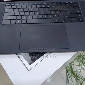 Laptop Dell Precision 5560 16GB Intel Core i7 SSD 512GB