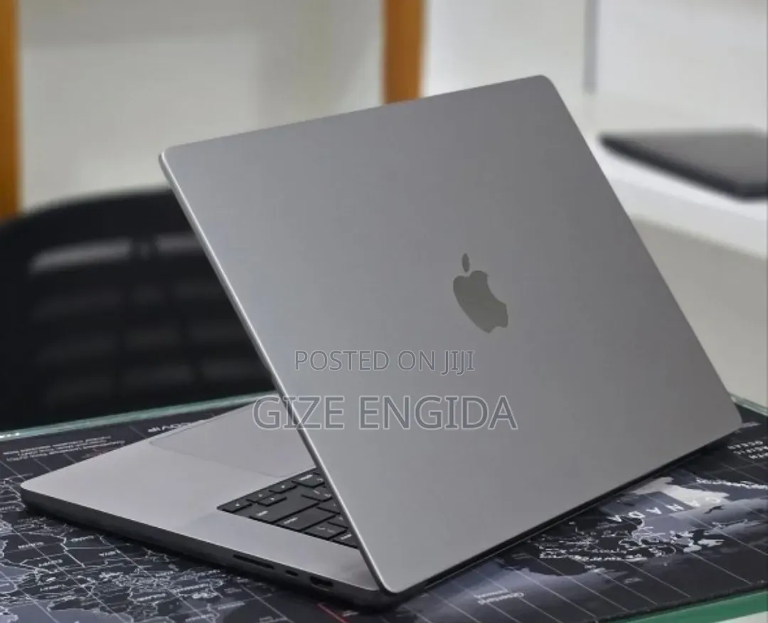 New Laptop Apple MacBook Pro 2023 M2 Pro 16GB Apple M2 SSD 512GB