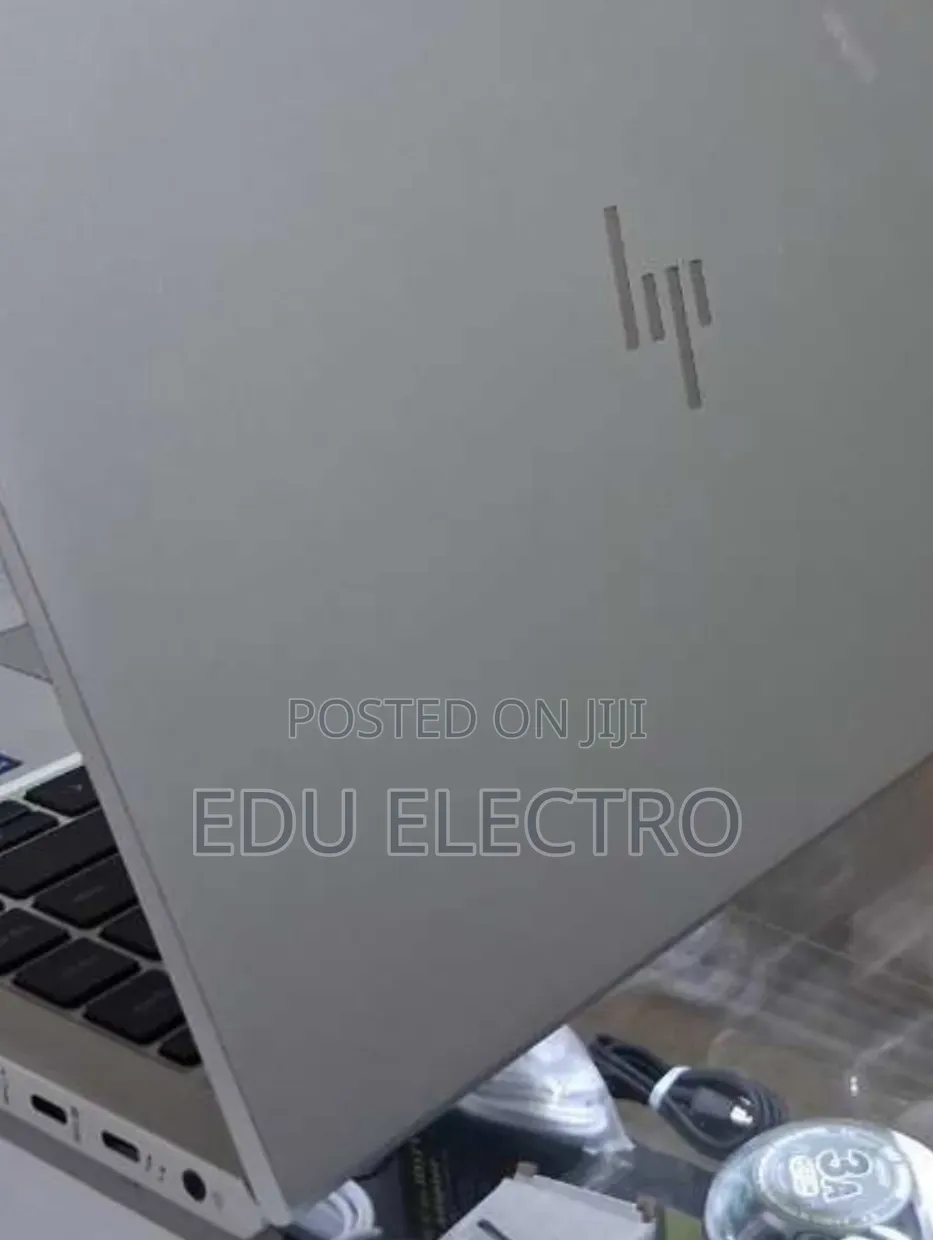 New Laptop HP EliteBook 640 G10 16GB Intel Core i7 SSD 512GB