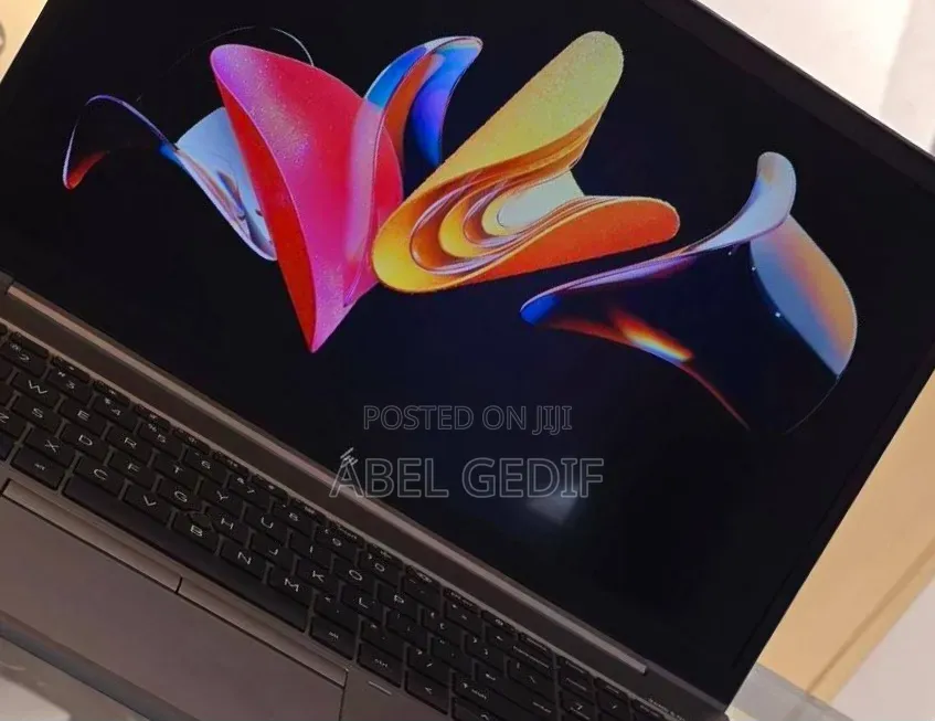 New Laptop HP ZBook 15 16GB Intel Core i7 SSD 512GB