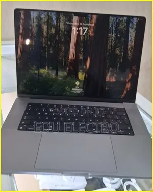 New Laptop Apple MacBook Pro 2021 M1 16GB Apple M1 Pro SSD 1T