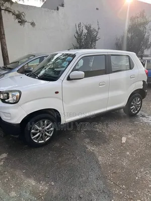 Suzuki S-Presso 2021 White