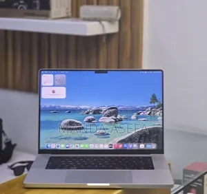 New Laptop Apple MacBook Pro 2021 M1 32GB Apple M1 Pro SSD 512GB