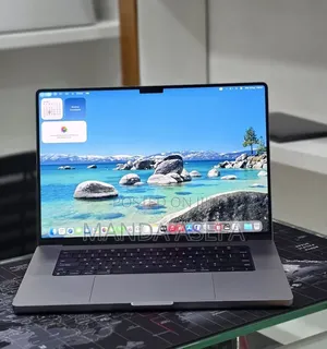 New Laptop Apple MacBook Pro 2022 M2 16GB Apple M2 SSD 512GB