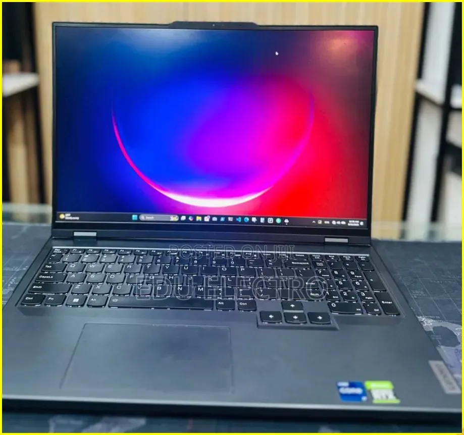 New Laptop Lenovo Legion 5 16GB Intel Core i9 SSD 1T