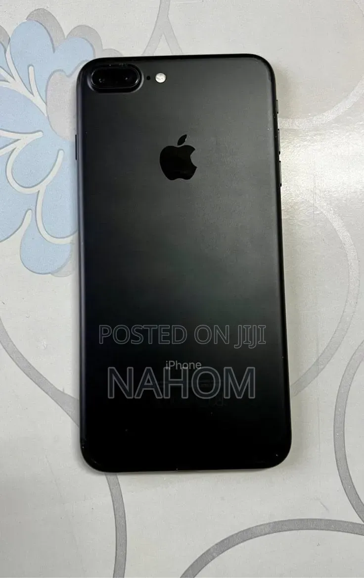 Apple iPhone 7 Plus 128 GB Black