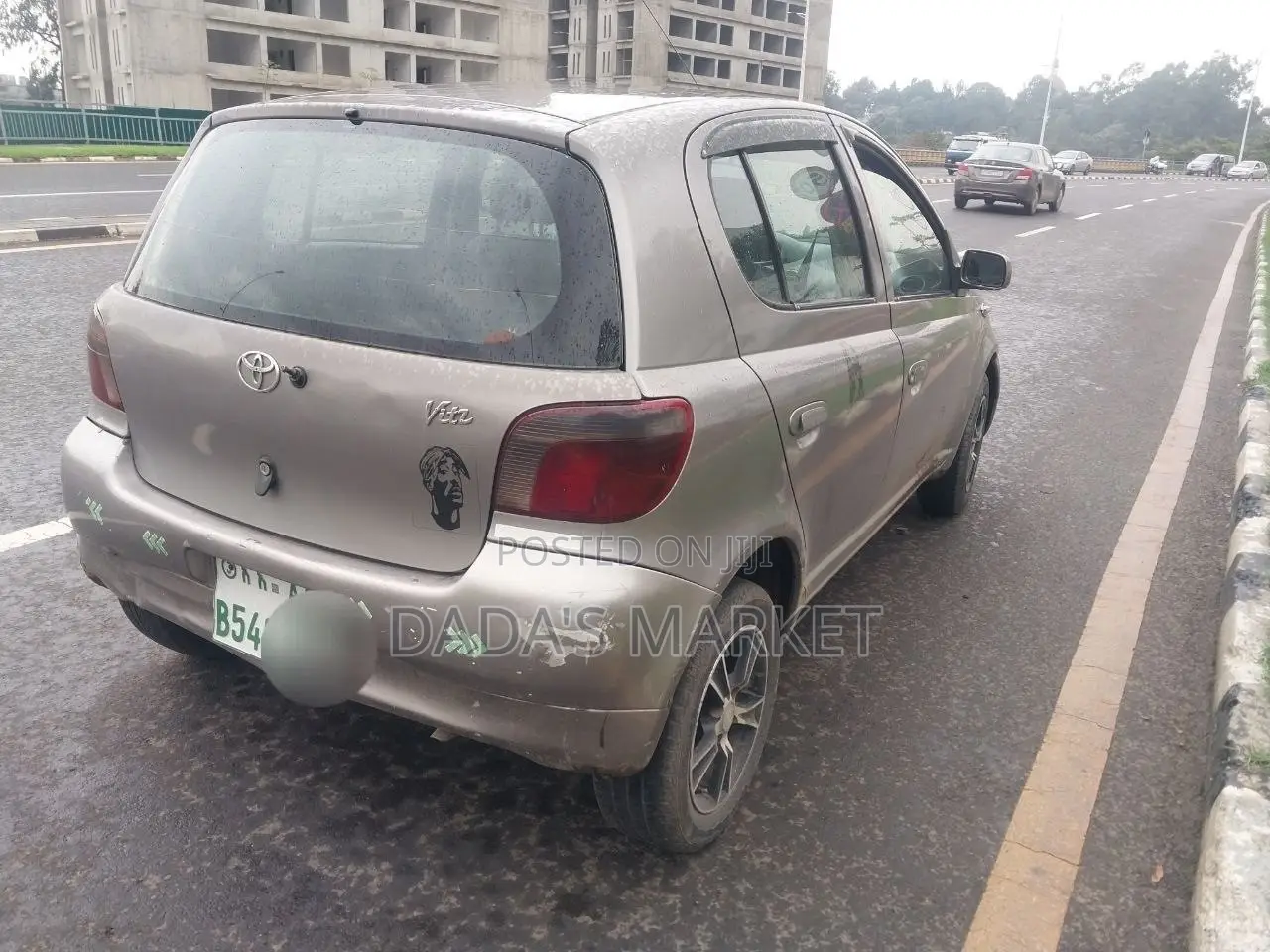 Toyota Vitz 2001 Gray