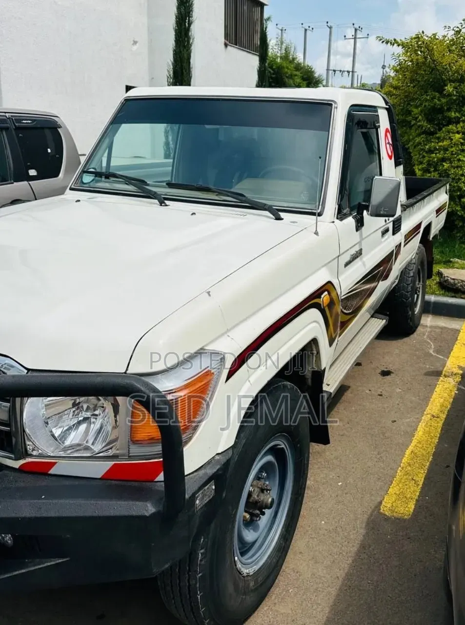 Toyota Land Cruiser 2009 White