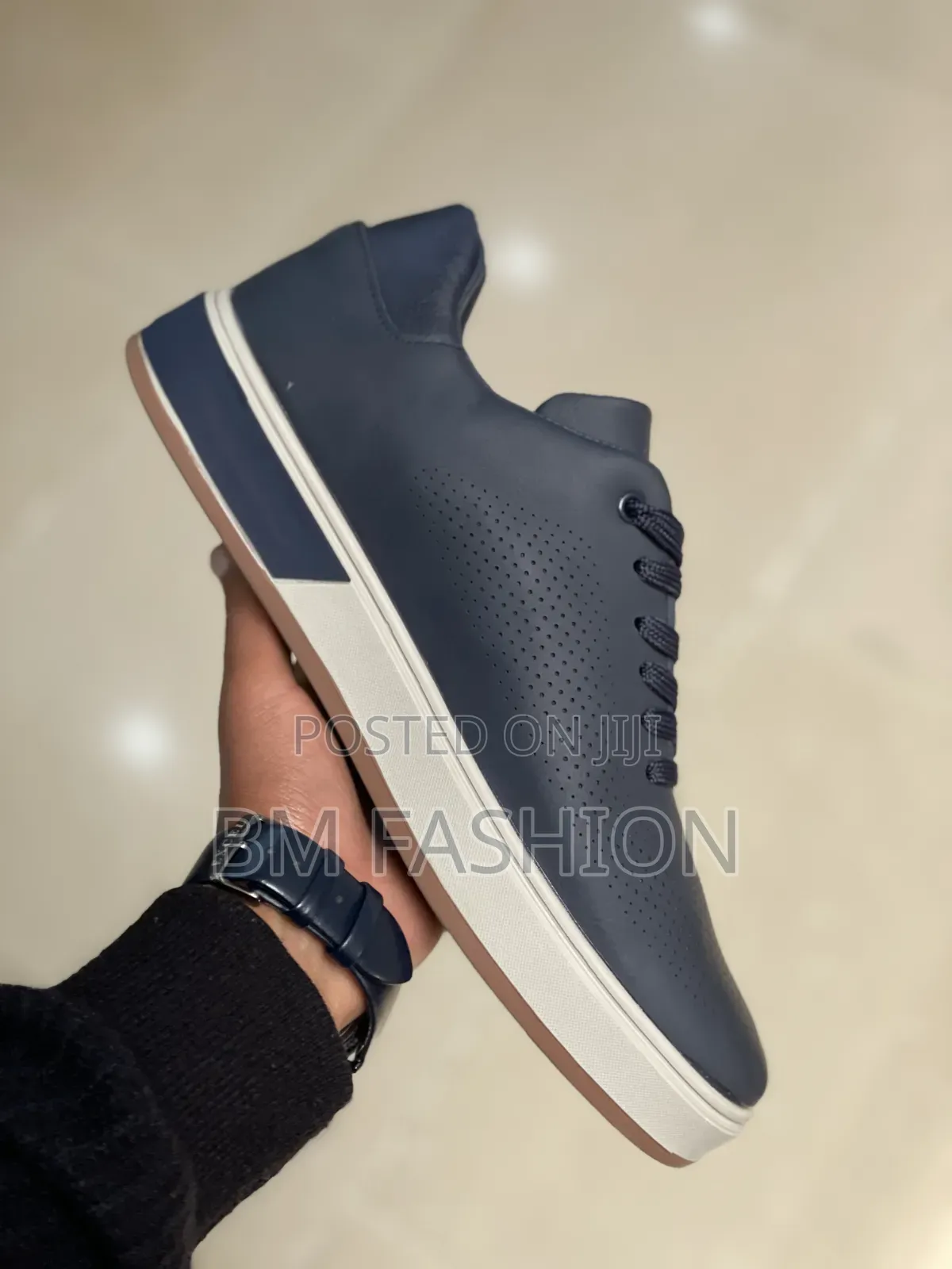 Cole Haan Luxurious Flat Shoes
