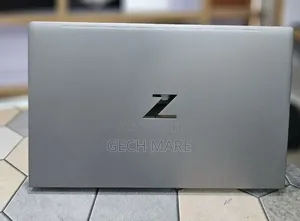 New Laptop HP ZBook 15u 16GB Intel Core i7 SSD 512GB