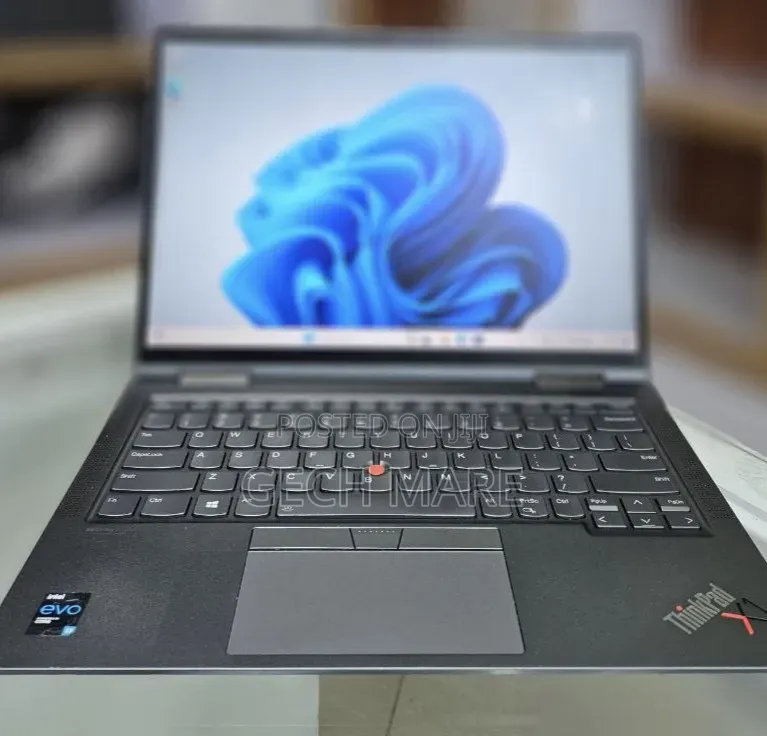 New Laptop Lenovo ThinkPad X1 Yoga 16GB Intel Core i7 SSD 512GB