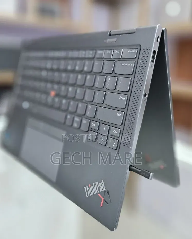 New Laptop Lenovo ThinkPad X1 Yoga 16GB Intel Core i7 SSD 512GB