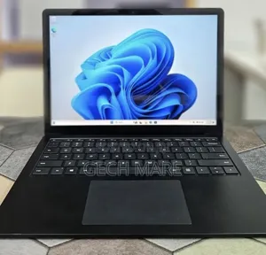 New Laptop Microsoft Surface 2 16GB Intel Core i7 SSD 512GB