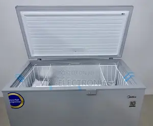 Midea Chest Freezer Featuring an Energy-Efficient Inverter Compressor