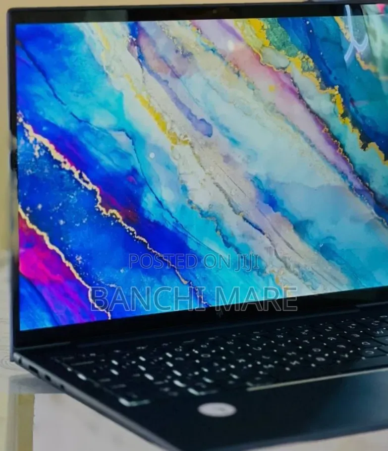 New Laptop HP Dragonfly G4 16GB Intel Core i7 SSD 512GB