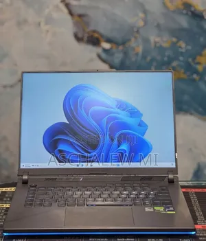 New Laptop Asus ROG Strix G16 16GB Intel Core i9 SSD 1T