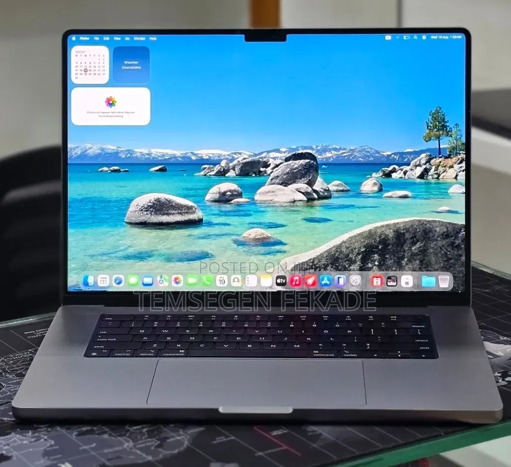 New Laptop Apple MacBook Pro 2023 M2 Pro 16GB Apple M2 SSD 512GB