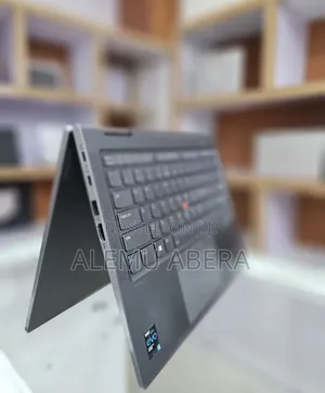 New Laptop Lenovo ThinkPad X1 Yoga 16GB Intel Core i7 SSD 512GB