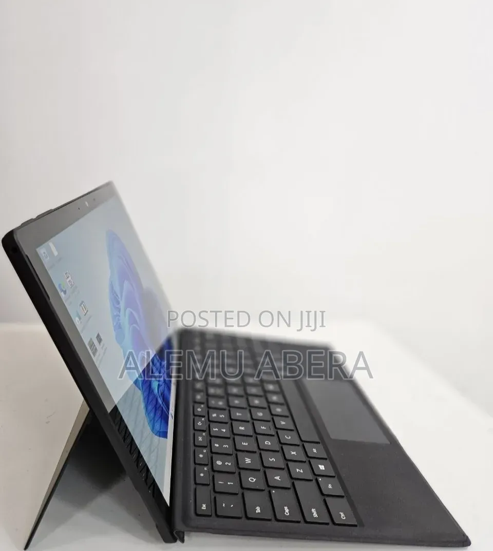 New Laptop Microsoft Surface Pro 7+ 16GB Intel Core i7 SSD 1T