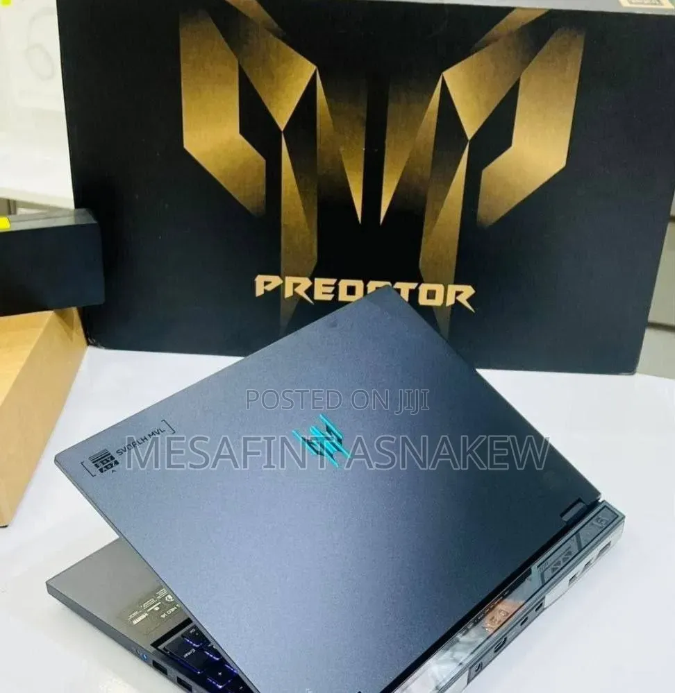 New Laptop Acer Predator Helios Neo 16 8GB Intel Core i9 SSD 1T