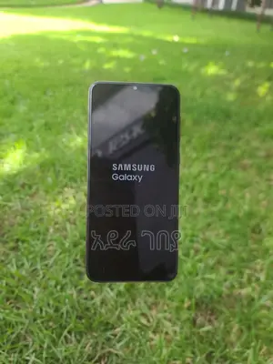 Samsung Galaxy M13 64 GB Gray