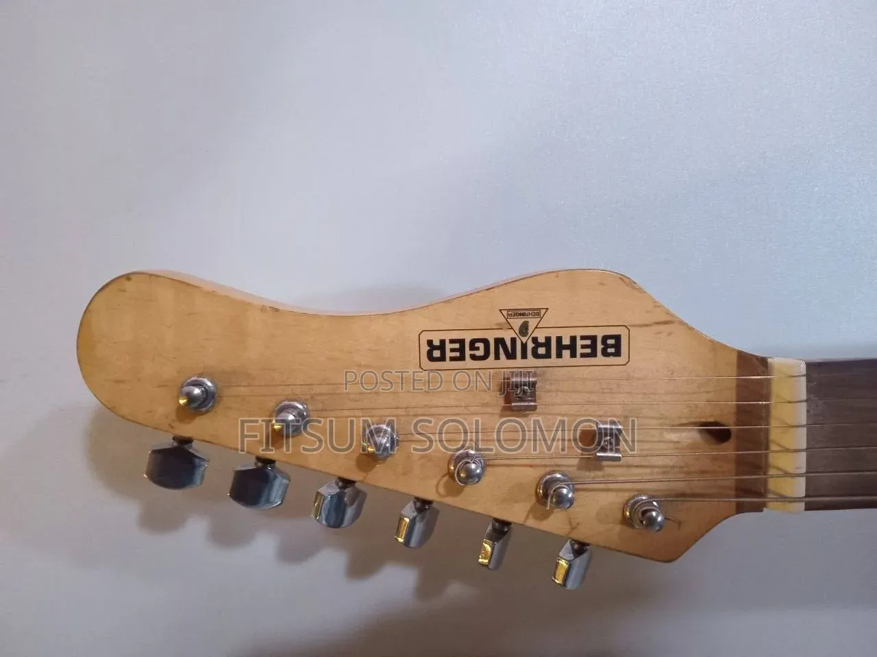 Behringer Lead Guitar
