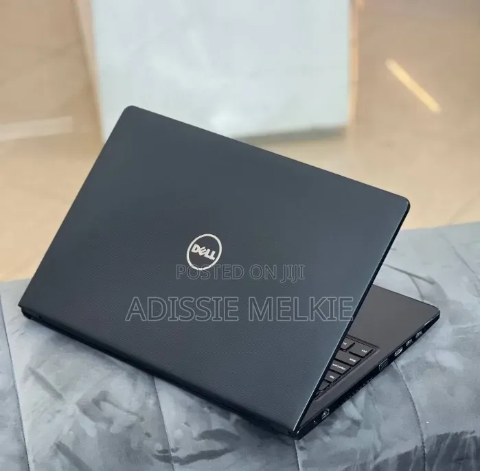New Laptop Dell Vostro 15 5000 8GB Intel Core i5 HDD 500GB