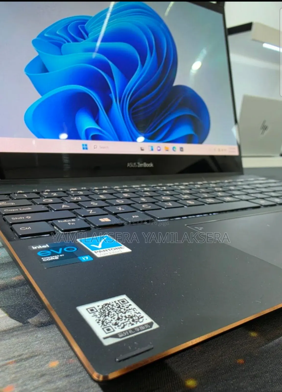 New Laptop Asus Zenbook 14 16GB Intel Core i7 SSD 512GB