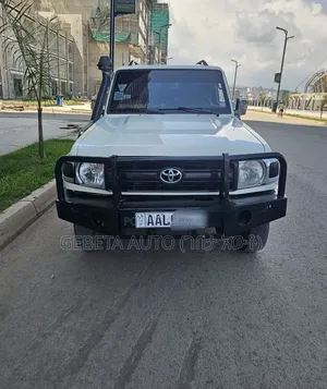 Toyota Land Cruiser 2020