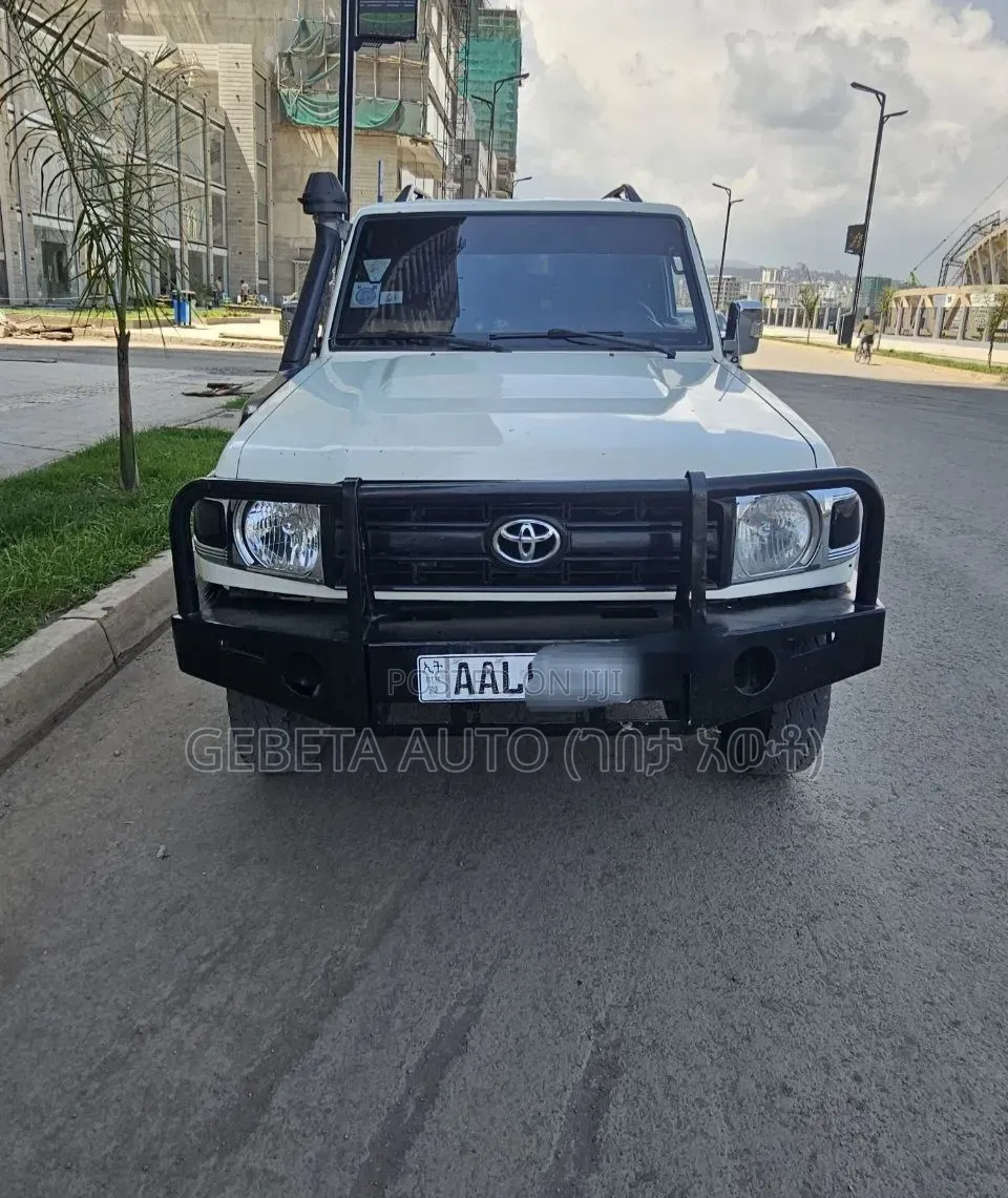 Toyota Land Cruiser 2020