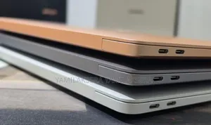 New Laptop Apple MacBook Air 2020 M1 8GB Apple M1 SSD 256GB
