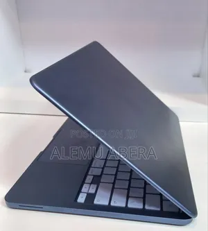New Laptop Apple MacBook Neo 2026 8GB SSD 256GB