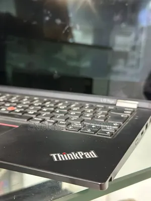 Laptop Lenovo ThinkPad L13 Yoga 8GB AMD Ryzen 3 SSD 256GB