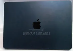 New Laptop Apple MacBook Air 2022 M2 8GB Apple M2 SSD 256GB