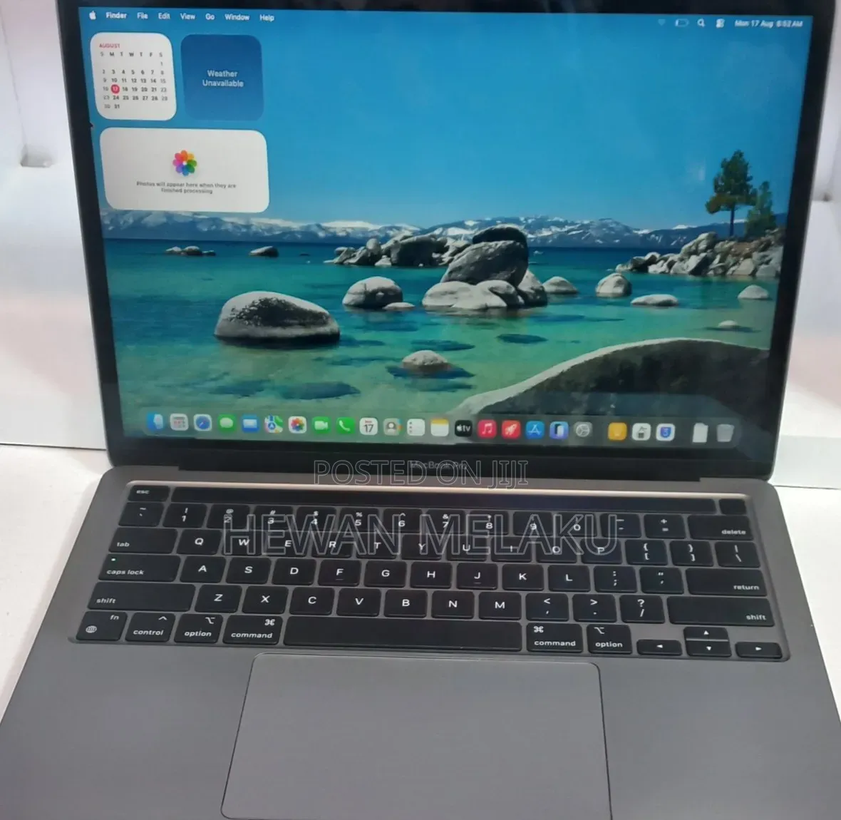 New Laptop Apple MacBook Pro 2020 M1 8GB Apple M1 SSD 256GB