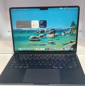 New Laptop Apple MacBook Air 2022 M2 8GB Apple M2 SSD 256GB