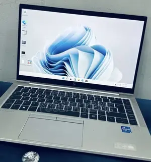 New Laptop HP EliteBook 840 G8 16GB Intel Core i7 SSD 1T
