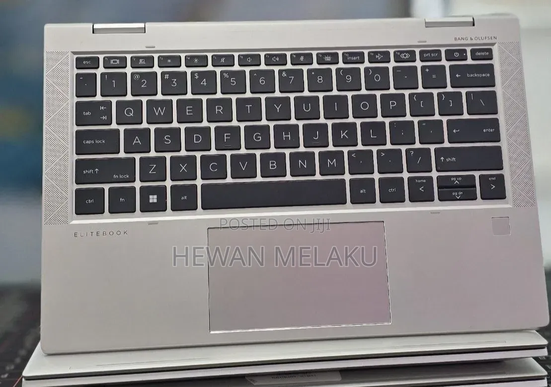 New Laptop HP EliteBook 830 G8 32GB Intel Core i7 SSD 512GB
