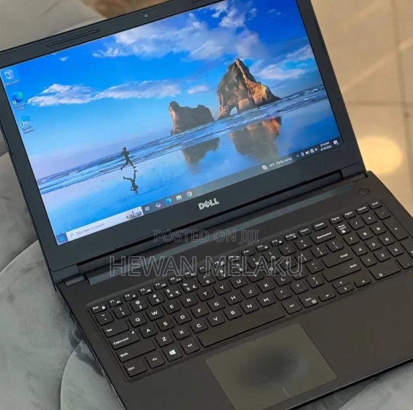 New Laptop Dell 8GB Intel Core i5 HDD 500GB